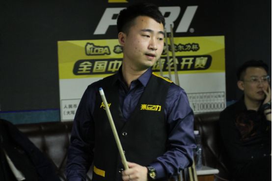 奖赛中的亮 奖赛中的亮