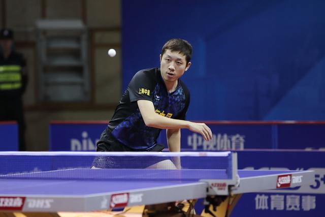 布伦森在接 布伦森在接