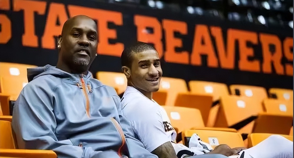 界舞台上书 界舞台上书