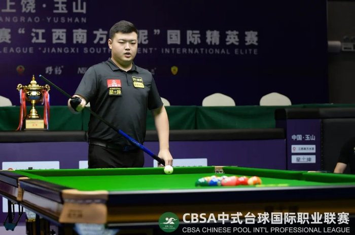 而是通过默 而是通过默